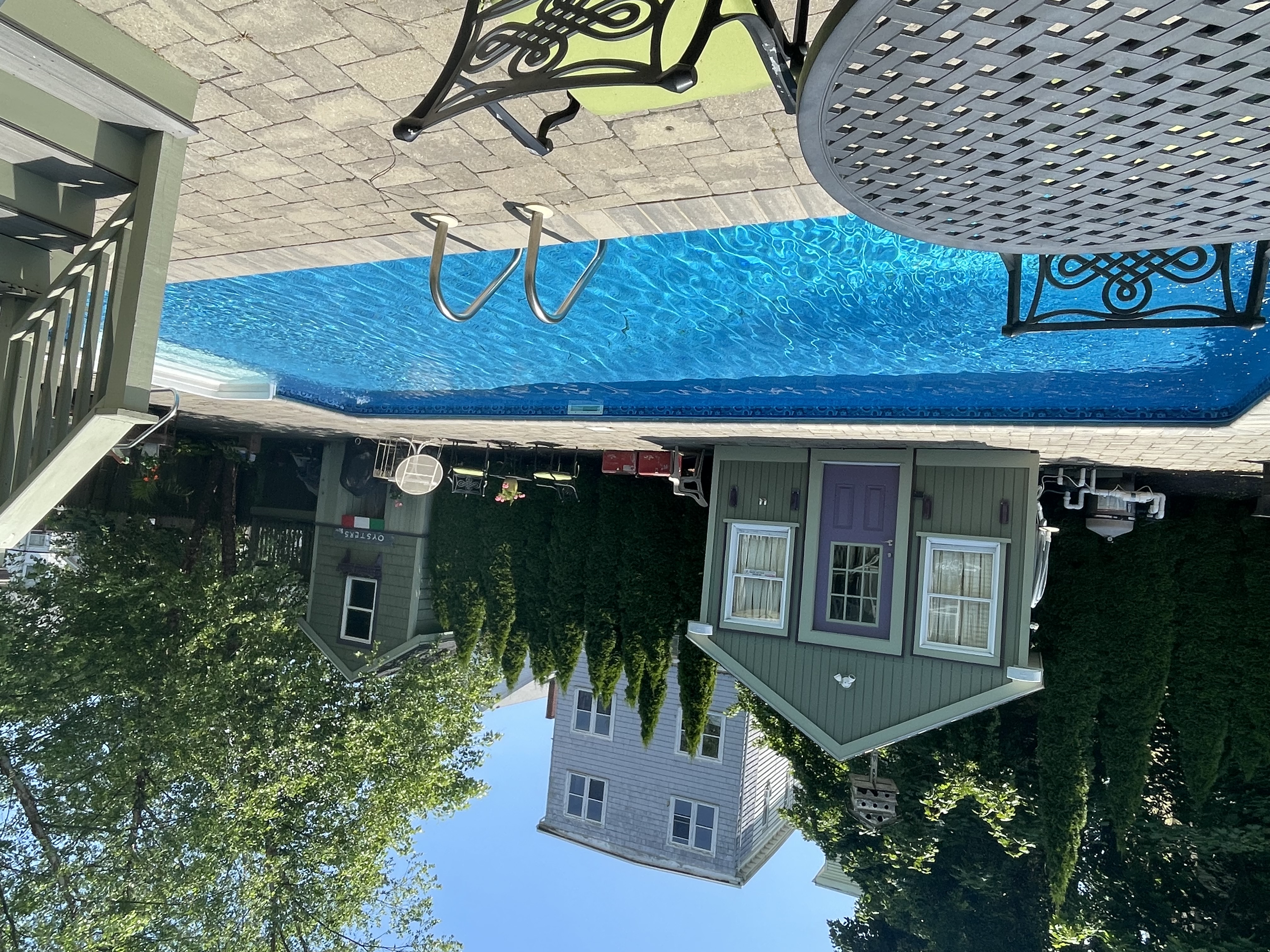 description of picture 9