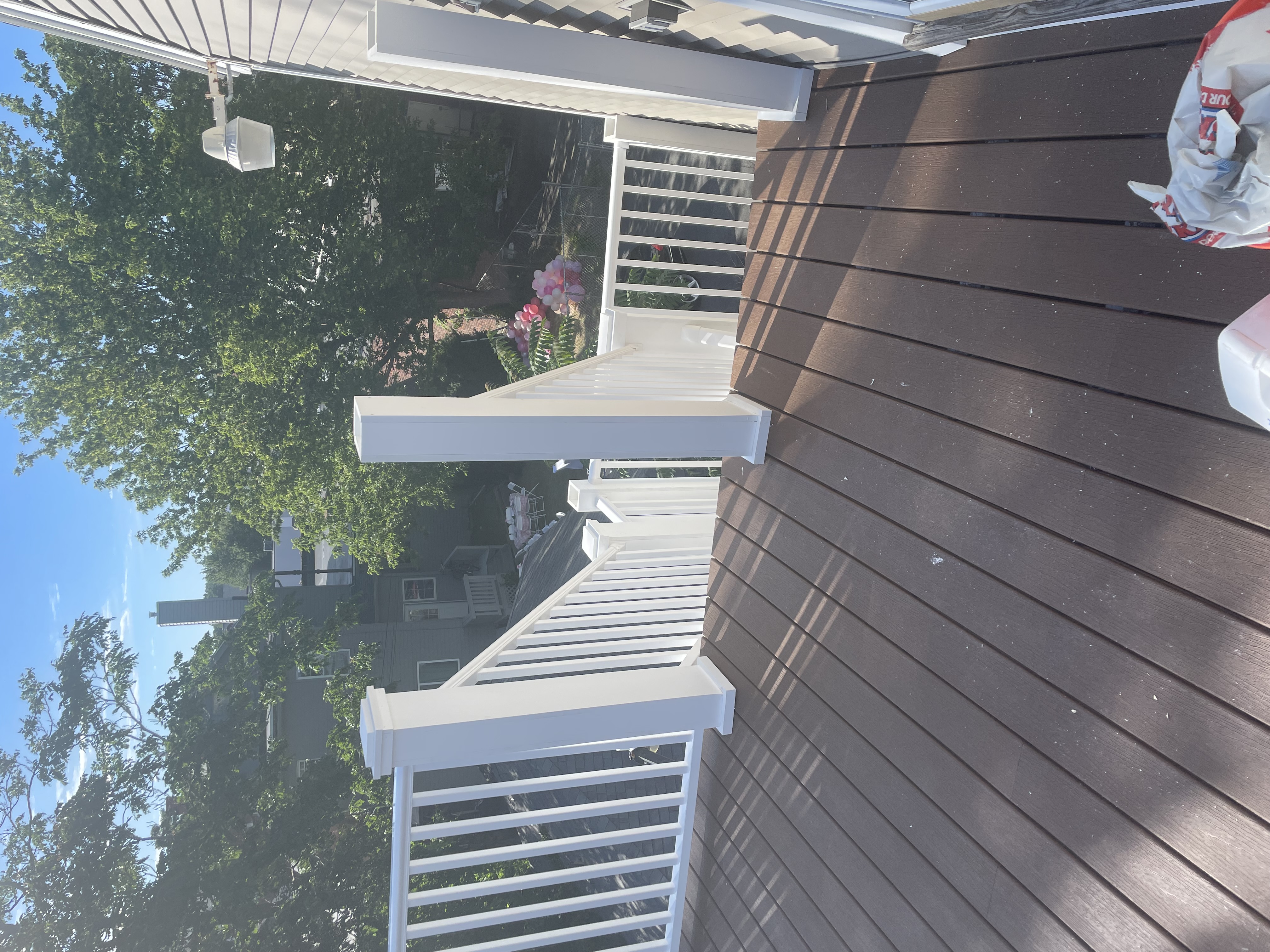 description of picture 12